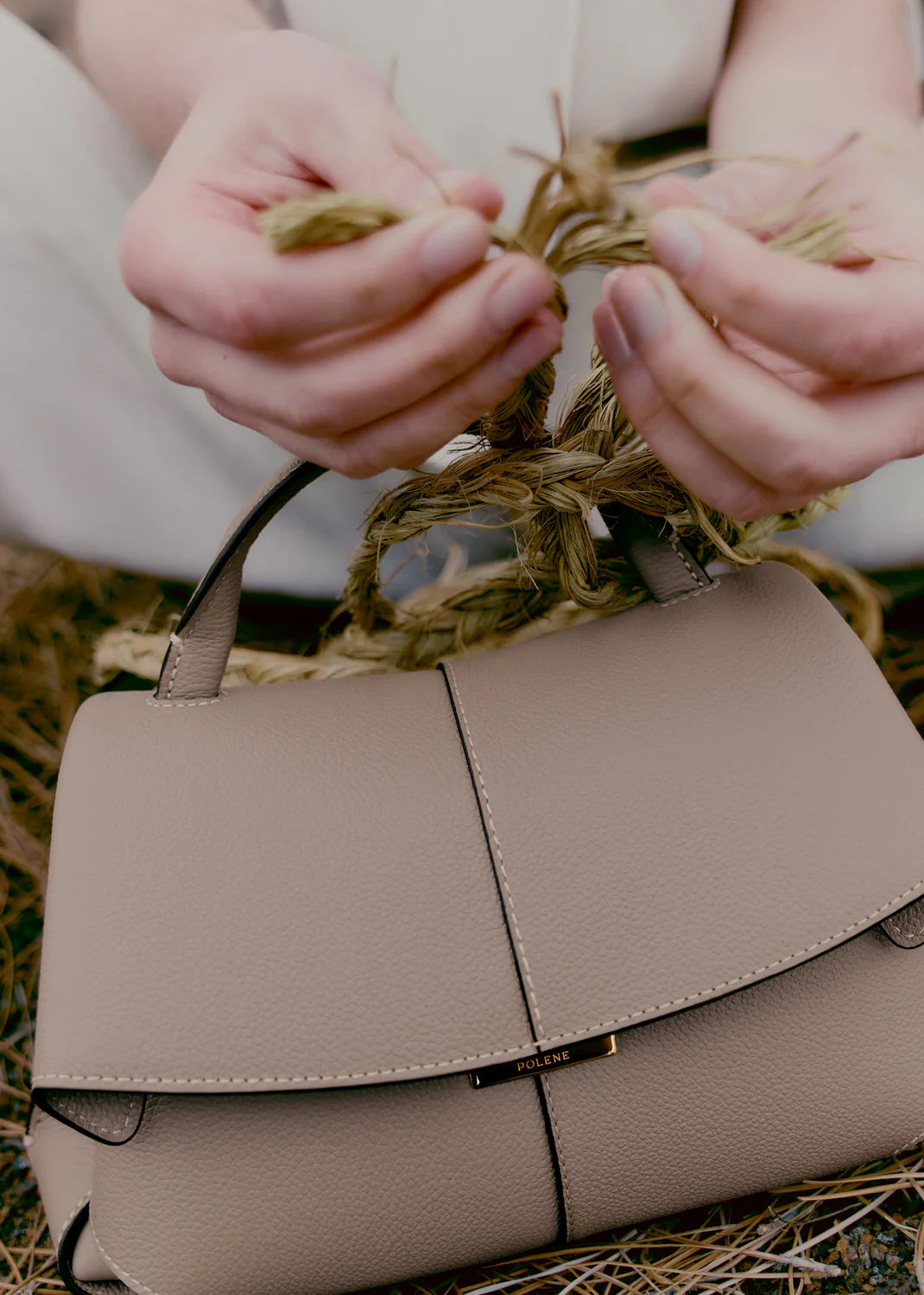 Mokki Mini Edition Textured Taupe